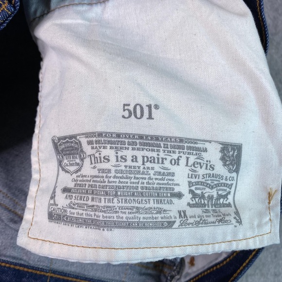 Levis 501 Jeans Mens 42x32 Blue Denim Straight Leg Button Fly Dark Wash - Picture 10 of 14